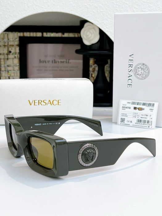 Okulary słoneczne Versace 1104.57