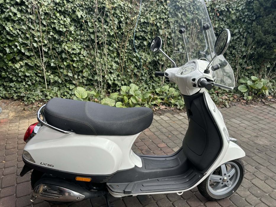 Skuter Piaggio Vespa C38, 2010 rok  - bardzo mały przebieg