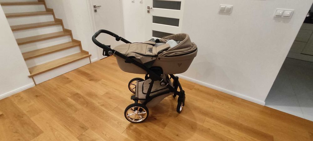 Wózek diecięcy 2w1. Junama Termo Tex. Jak nowy.