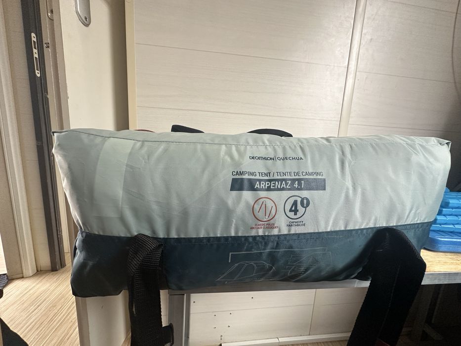 OPORTUNIDADE UNICA tenda da quechua arpenaz 4.1 usada apenas uma vez  + 2 colchoes