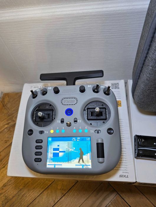 Radiomaster TX15 ERLS Новий FCC 2.4/915 Сірий колір, Кейс в комплекті