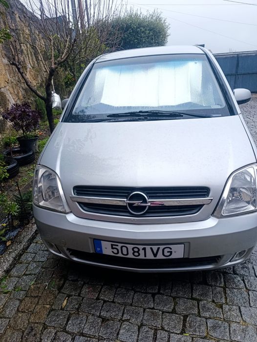 Carro para venda em bom estado