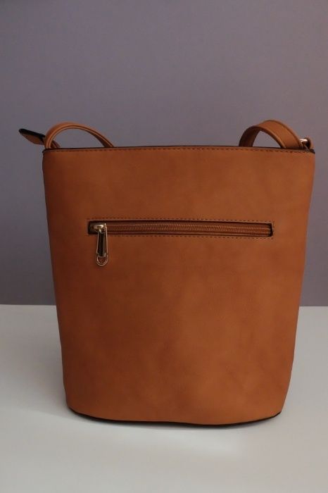 Mala tom castanho caramelo. Como nova