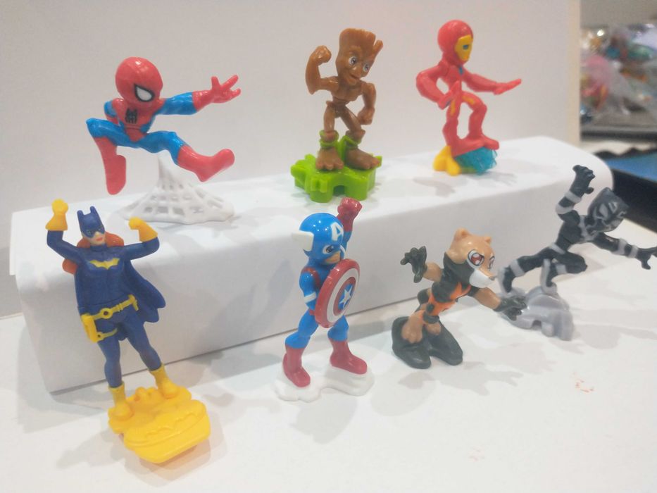 Figurki Kinder Marvel (7szt)