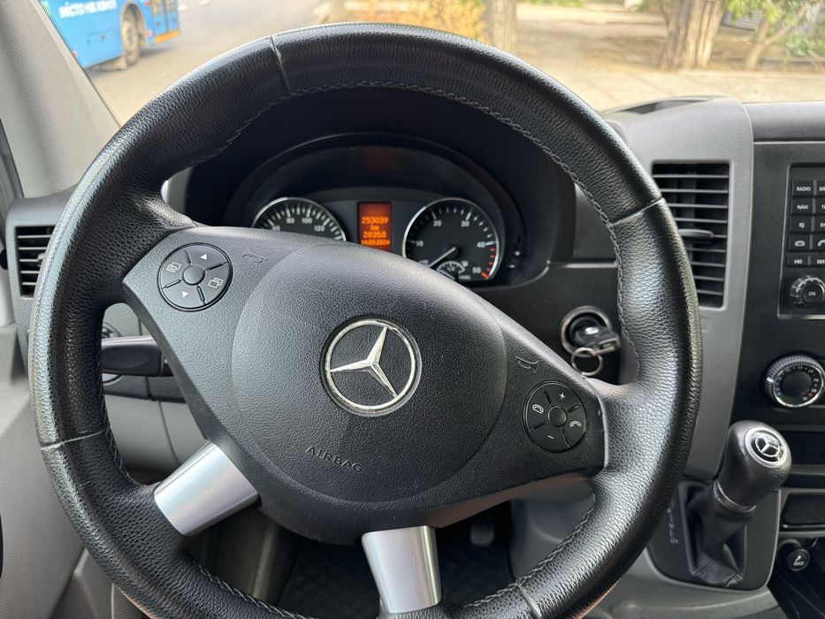 Мерседес Спринтер 216 , 2017.