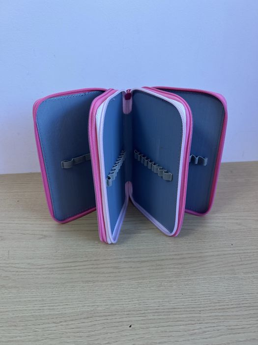 Estojo Escolar Minnie Mouse com Unicórnio – Novo