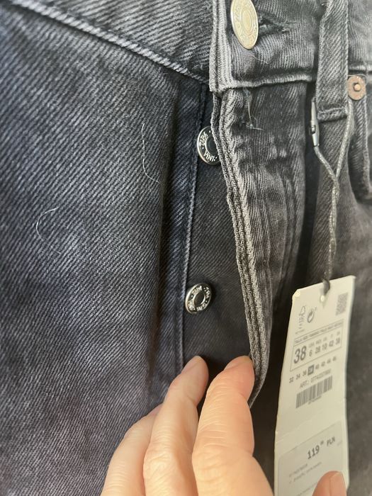 Прямі  джинси  zara 38 рр нові