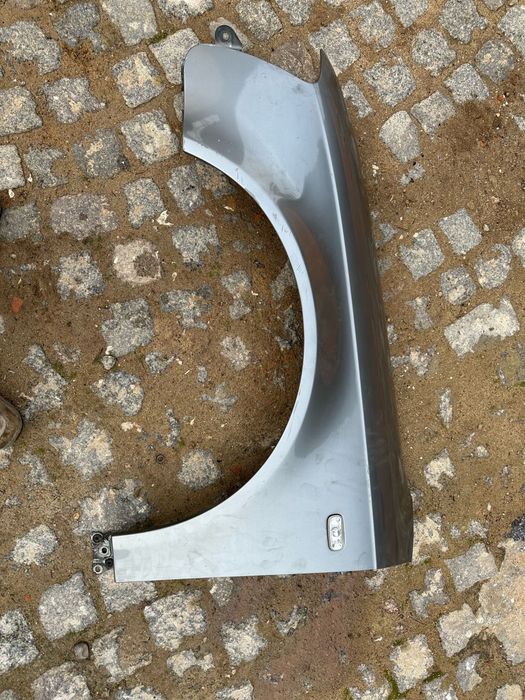 Guarda lamas esquerdo audi a4 b7