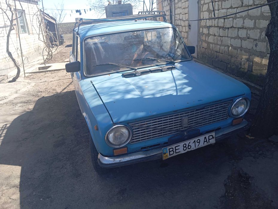 Продам авто ВАЗ 2101 жига 81 року!