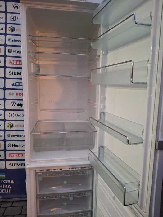 Холодильник б/в MIELE 200/60/60 Білий Крап/No Frost #07604