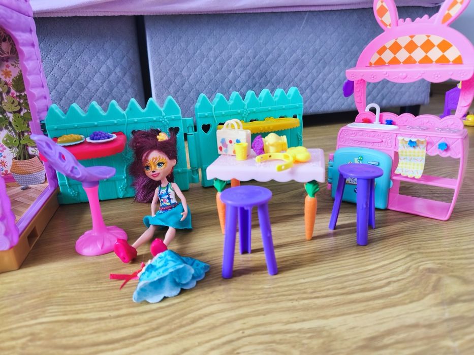 Enchantimals domek jelonka