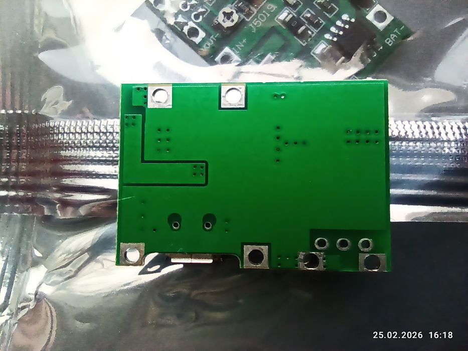 Модуль J5019 заряду li-ion АКБ та підвищення напруги