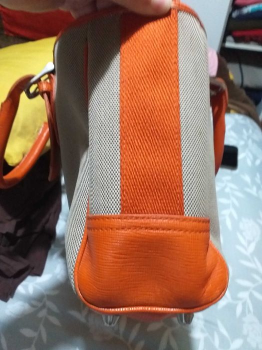 Mala BURBERRY Original como nova