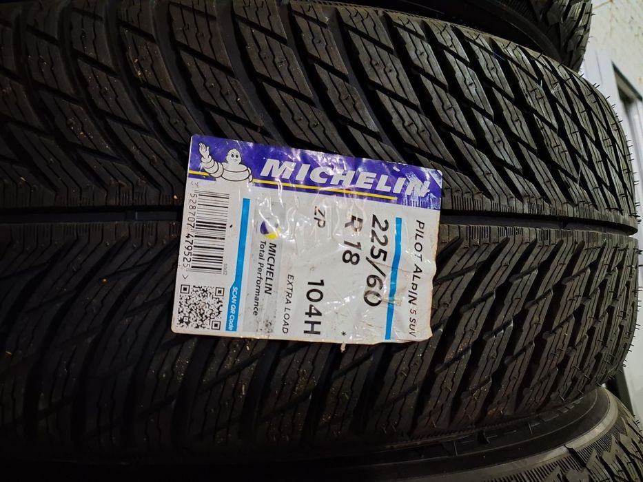 225/60 R18 Michelin Pilot Alpin PA5 104H XL ZP