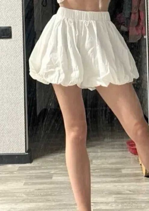 юбка s біла нова
