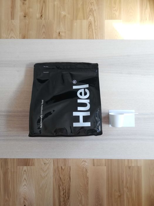 Zbilansowane jedzenie Huel Black Edition Czekolada + Gratis Miarka