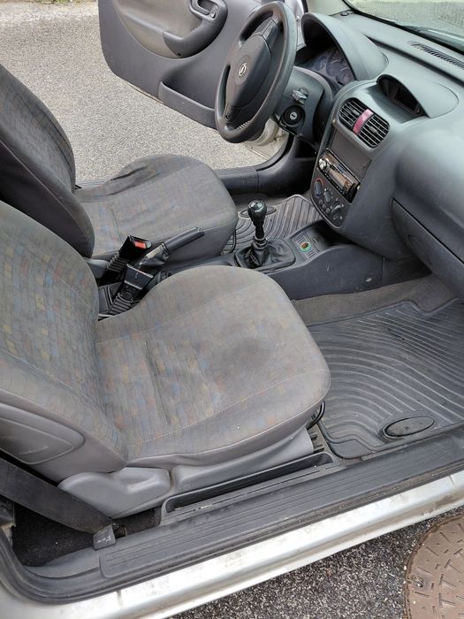 Opel corsa c 1.7 dti