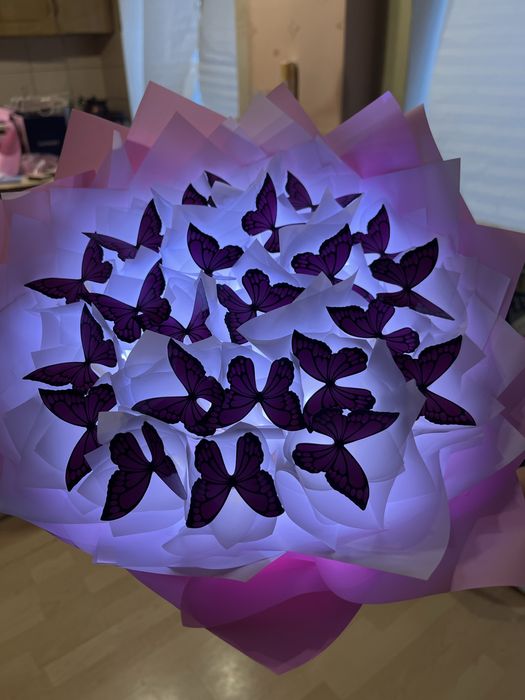 Букет із метеликів, букет из бабочек