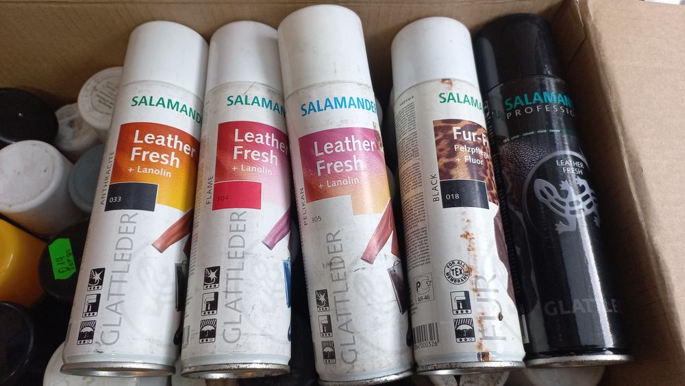 Лот :крема и аерозолі по догляду  за взуттям та  и  одягом