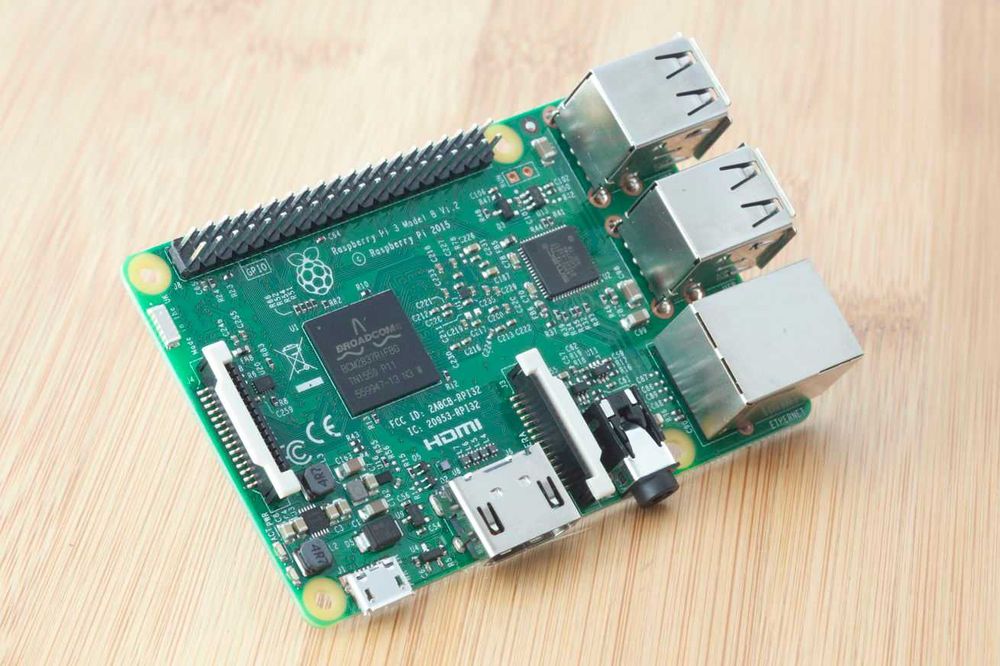 Raspberry Pi 3 Model B 1GB RAM