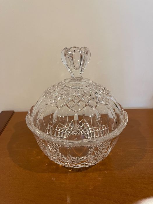 Taça de cristal para rebuçados