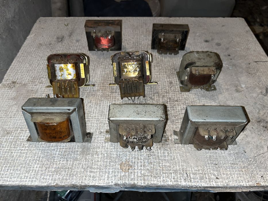 Transformatory: UNITRA ZATRA i inne. (Cena za sztukę).