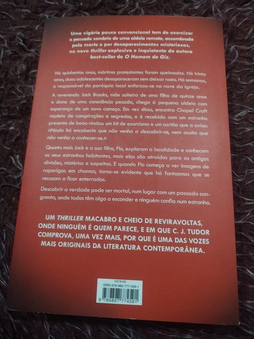Raparigas em chamas. Portes incluídos
