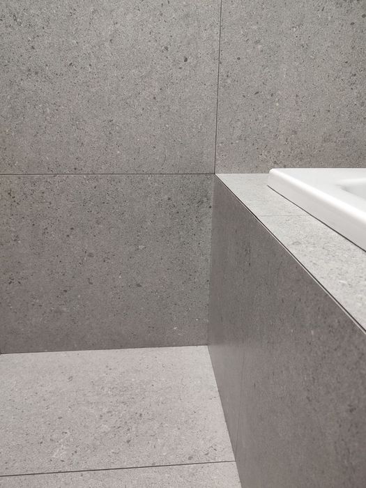 Укладання плитки. Плиточні роботи. Укладка плитки. Плиточник