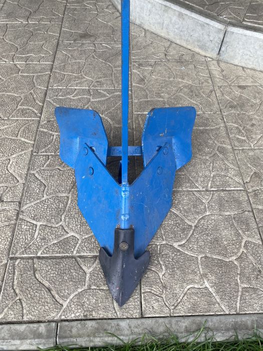 Окучник для посадки картошки.