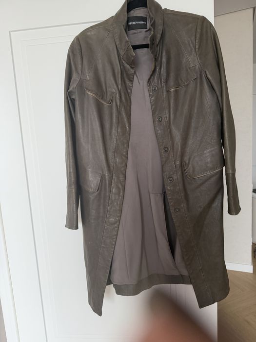 Продам кожаний плащ Armani розмір М