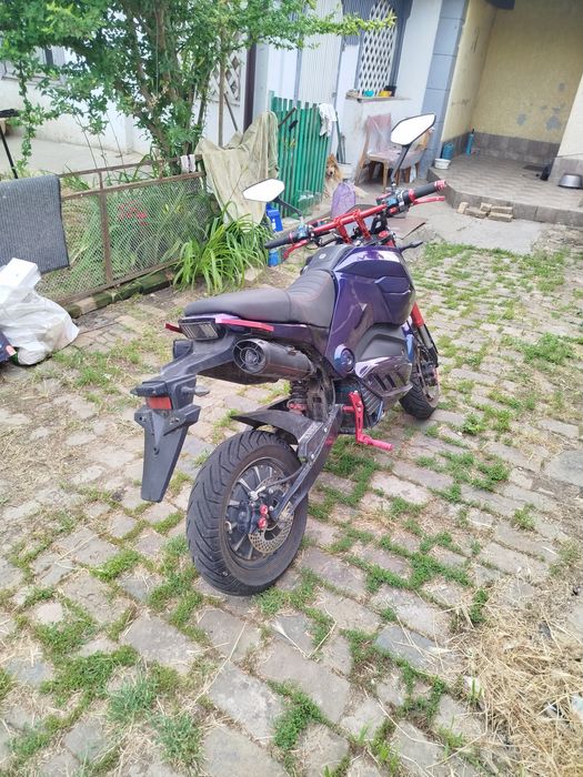 Электромотоцикл Z6