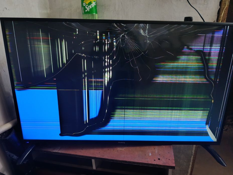 Телевізор Єленберг