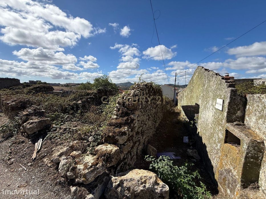 Ruina para Restaurar em Milharado, Mafra - Oportunidade Única