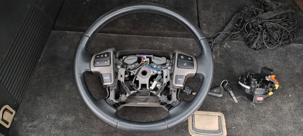Руль кнопки шлейф land cruiser 200