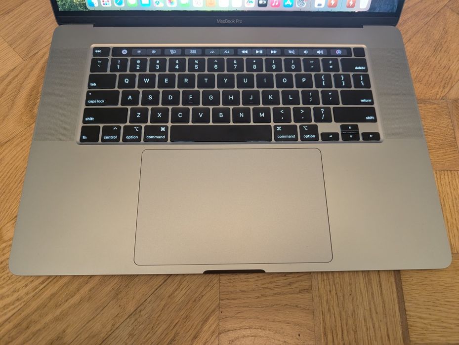 MacBook Pro  2019 (а2141), 16" і9, 16/1  ТБ, 5500м, 93 цикли.