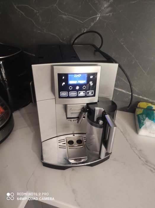 Кавоварка Delinghi perfecta cappuccino