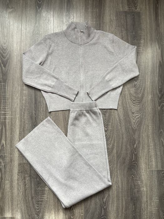 Трикотажний костюм