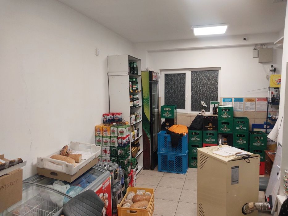 Sprzedam  sklep  spożywczo przemysłowy