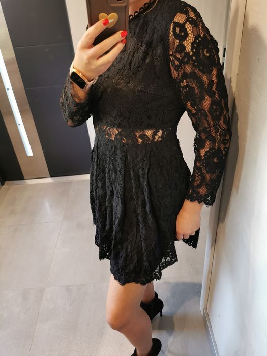Czarna sukienka z koronki elegancka sukienka L