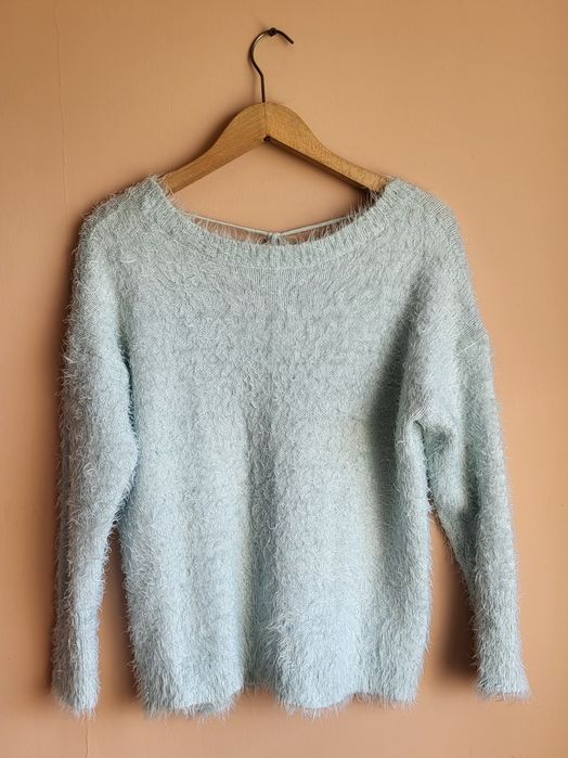 Puszysty sweterek Reserved L casual chic