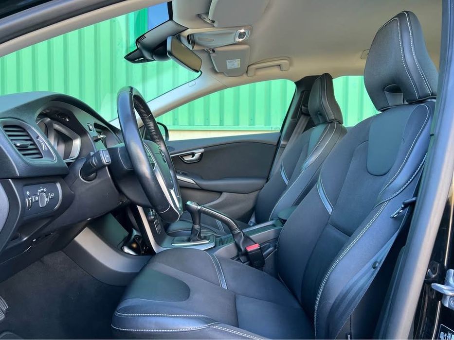 Volvo V 40 150cv
