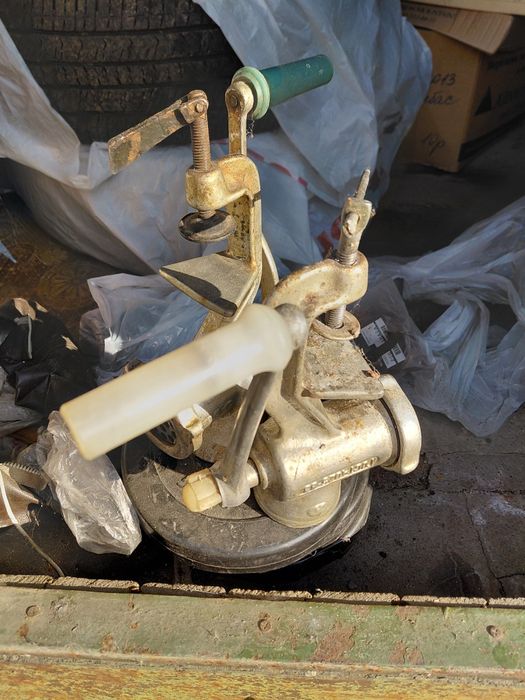 Продам 2 шт мясорубка по ГОСТ б/у