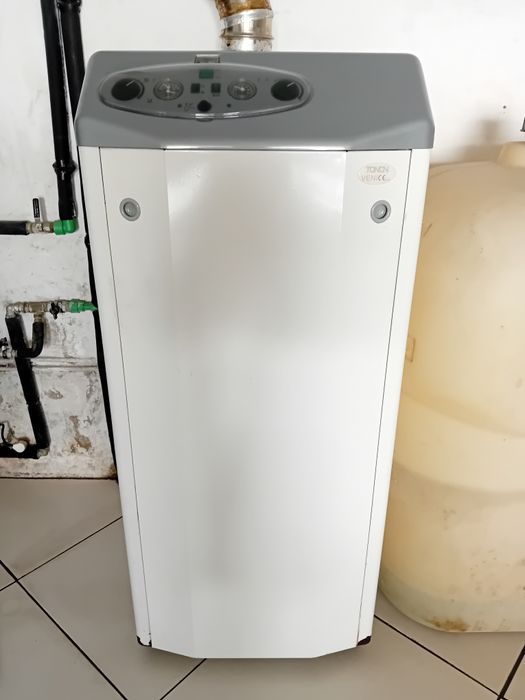 Caldeira Totton Venice a gasóleo com oferta de depósito de 1000 litros