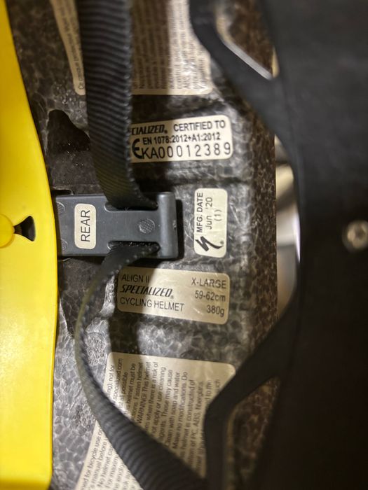 Kask rowerowy specialized