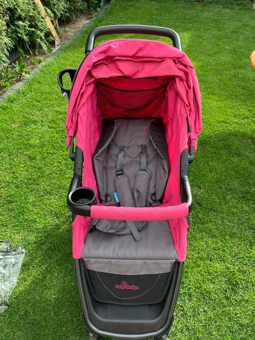 Spacerówka dziecięca baby design.