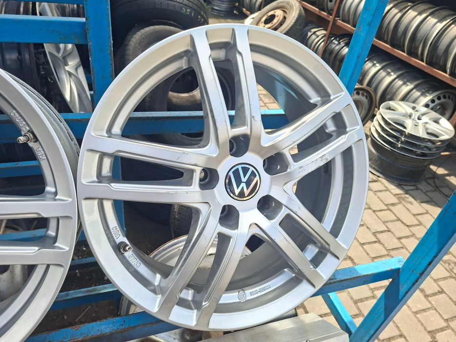 Диски Dezent 5/112 R17 7J ET40 .