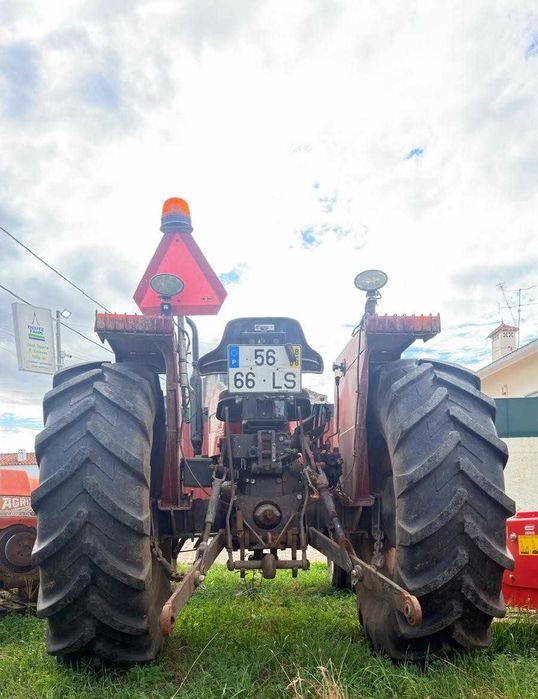 Trator New Holland 55-56