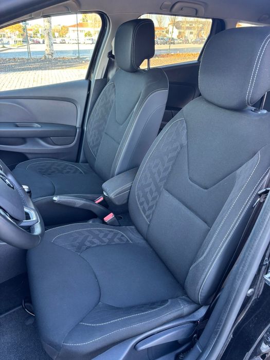 Renault Clio Sports Tourer TCe