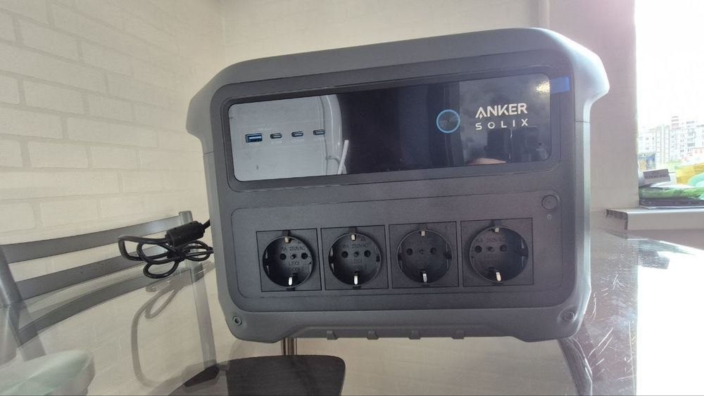 зарядна станція Anker Solix C1000 gen 2
