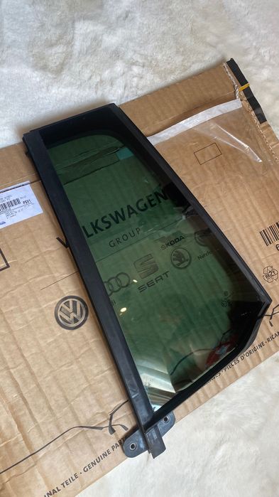 Volkswagen Golf VII Carrinha - Vidro Painel Janela Esquerda